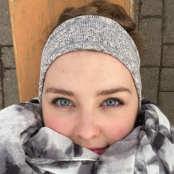 Meet your Posher, Joy - Picture 8 of 10